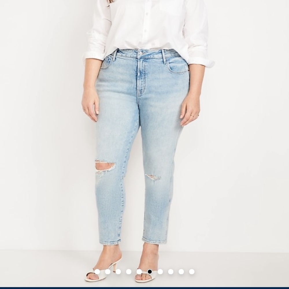 Old Navy Light Wash Women's Cropped Jeans